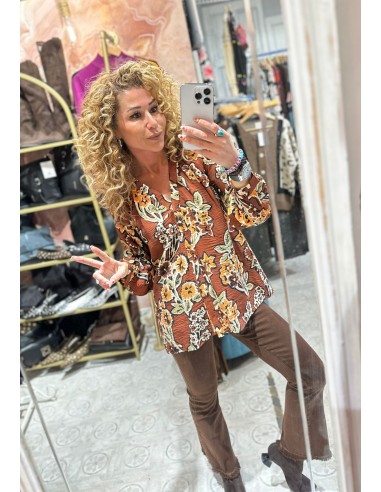 BLUSA ESTAMPADA DAYSEI