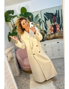 ABRIGO CARLA 2
