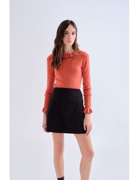 TOP CON VOLANTE DE PUNTO CORAL