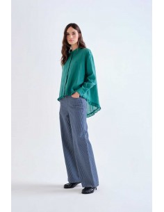 CAMISA VERDE CON PAÑUELO