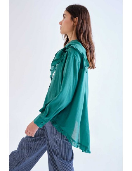 CAMISA VERDE CON PAÑUELO