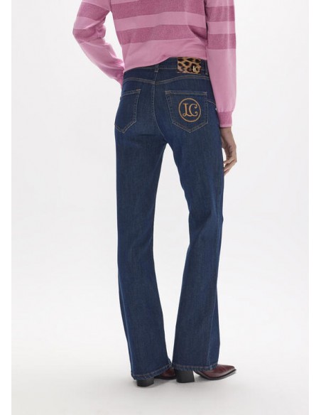 JEANS BOLSILLO BORDADO
