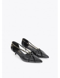 STILETTO ABIERTO CON TACHAS