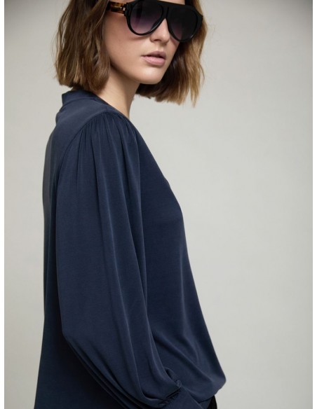 CAMISETA MODAL NECK