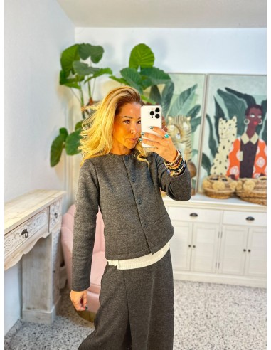 CHAQUETA GRIS BOTONES