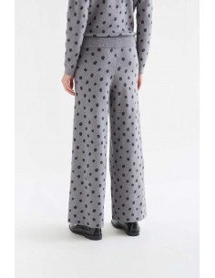 PANTALÓN CON ESTAMPADO PUNTO GRIS CATAHOULA 2