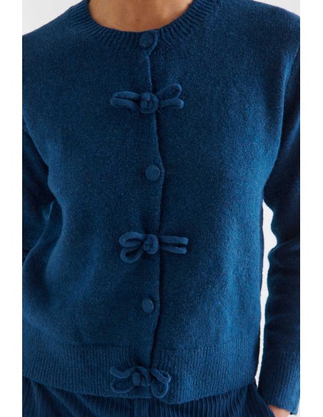 CÁRDIGAN AZUL MARINO CON BOTONES LAZADOS