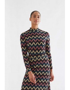 CAMISETA CON ESTAMPADO SKEIN